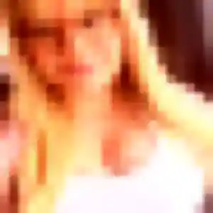 Photo de Zina à Dinan (19 ans) - plan cul discret