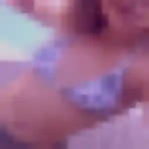 Photo de Cecile à Divatte-sur-Loire (40 ans) - plan cul gratuit