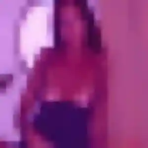 Profil de Agnes à Dompierre-sur-Mer (21 ans) - plan cul discret