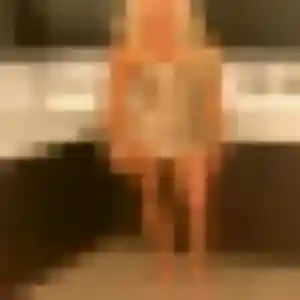 Helene (30 ans) à Dompierre-sur-Mer attend une rencontre rapidement