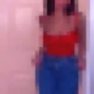 Berenice, 19 ans, en ligne à Dugny pour un plan cul