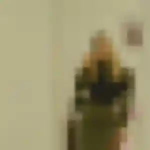 Découvre Ariane, 31 ans à Elven en privé