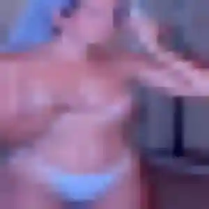 Sexy Corinne, 20 ans à Ensuès-la-Redonne - la contacter