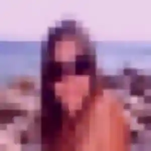 Charmante Albane, 42 ans à Entrelacs - voir sa photo