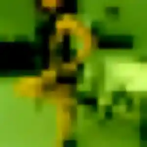 Mia, 21 ans, disponible à Évron pour un plan cul