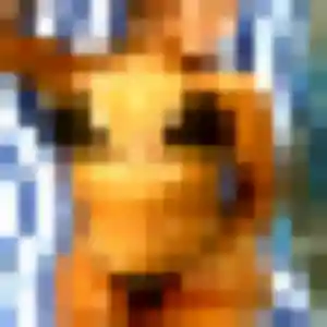 Natasha de Eybens, 23 ans - plan cul discret