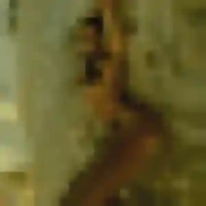 Découvre Estee, 35 ans à Fabrègues en privé