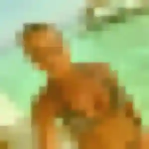 Naomi (26 ans) à Faverges-Seythenex propose un plan cul maintenant