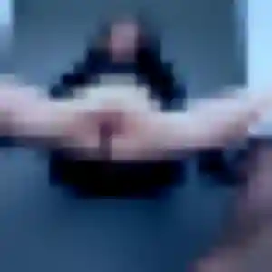 Debora, 33 ans, connectée à Fouesnant pour une rencontre coquine