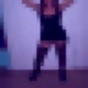 Contacte Salima, 32 ans à Gerzat en privé