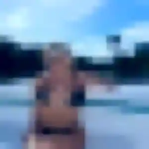 Profil de Anna à Goyave (24 ans) - plan cul gratuit