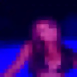 Découvre Emilie, 19 ans à Grasse en privé