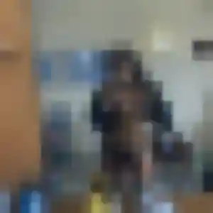 Touria, femme de 23 ans veut plan cul à Guingamp