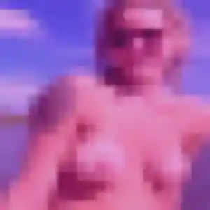 Photo perso de Louise, 22 ans à Hauts de Bienne - rencontre sans lendemain