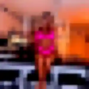 Paloma, 23 ans, disponible à Hendaye pour une rencontre coquine