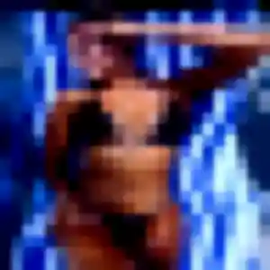 Charmante Regine, 44 ans à Houdain - découvrir son profil