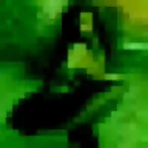 Colombine, femme de 21 ans propose plan cul à Issy-les-Moulineaux