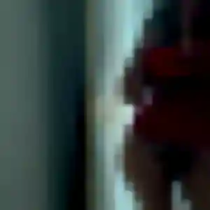 Photo de Siham à L'Isle-d'Abeau (42 ans) - plan cul anonyme