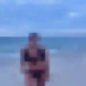 Francine, 32 ans, veut un plan cul à La Cadière-d'Azur