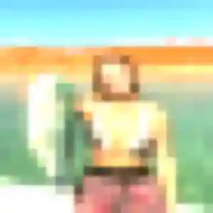 plan cul à La Roche-sur-Yon : profil de Laura, 30 ans - sans engagement