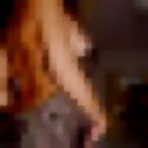 Laura (34 ans) à Langueux attend un plan cul ce soir