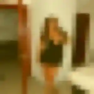 Photo exclusive de Augustine, 20 ans à Launaguet - rencontre coquine