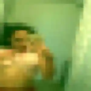 Photo de Whitney à Le Cendre (19 ans) - plan cul gratuit