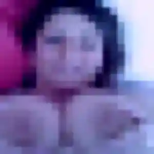 Deborah, fille de 23 ans veut plan cul à Le Palais-sur-Vienne