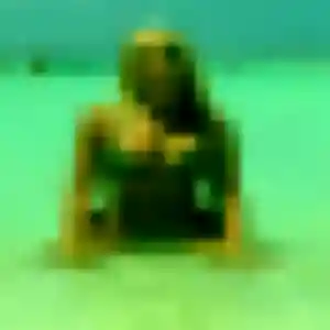 Charmante Lea, 22 ans à Le Rove - la contacter