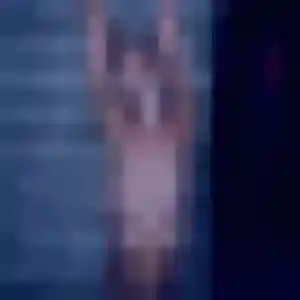 Photo sexy de Sylviane, 21 ans à Le Thor - plan discret