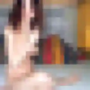 Roxane de Le Val d'Hazey, 21 ans - plan cul sans prise de tête