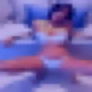 Gladys, 37 ans, disponible à Les Achards pour un plan cul