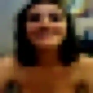 Nelly, fille de 21 ans veut plan cul à Lille