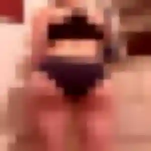 Emma de Linselles, 26 ans - plan cul sans prise de tête