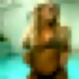 Helena, 30 ans, dispo pour plan cul à Locmaria-Plouzané