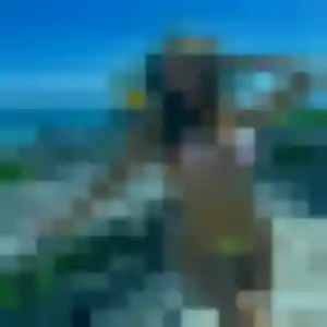 Corinne (21 ans) à Ludon-Médoc attend un plan cul aujourd'hui