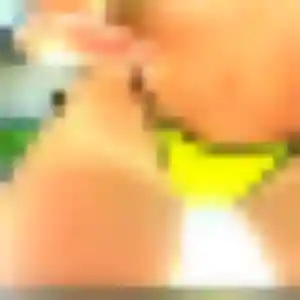 plan cul à Malaunay : profil de Cyrielle, 34 ans - accès libre