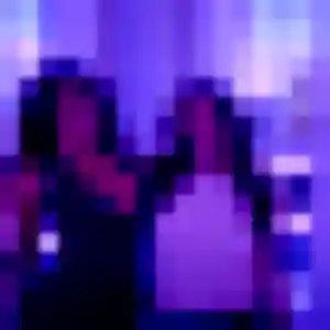 Charmante Karen, 30 ans à Mantes-la-Jolie - voir sa photo