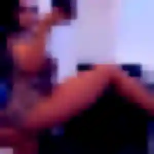 Chiara, femme de 38 ans propose plan cul à Marcoussis