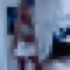 Elodie de Martigues, 25 ans - plan cul discret