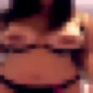 Caroline (35 ans) à Maule propose une rencontre rapidement