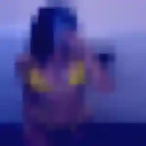 Photo de Karen à Maule (35 ans) - plan cul anonyme