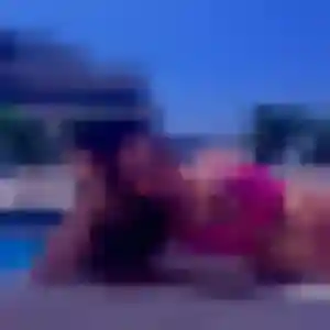 Urielle, 22 ans, disponible à Merville pour une rencontre coquine