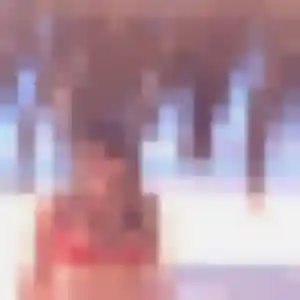 Sexy Ulrike, 25 ans à Meudon - voir sa photo