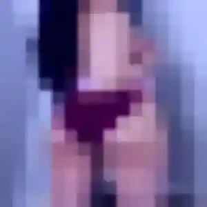 Karima, 22 ans, en ligne à Montauroux pour un plan cul