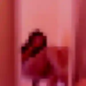 Myriam, 38 ans, en ligne à Montbéliard pour un plan cul