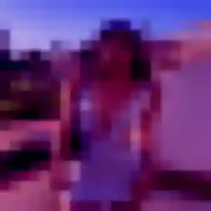 Rencontre Clemence, 33 ans à Montfort-sur-Meu en privé