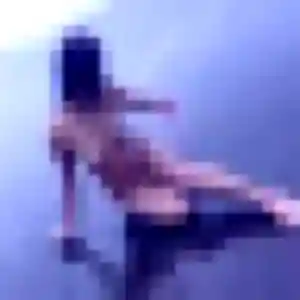 Helene (30 ans) à Mûrs-Erigné propose une rencontre ce soir