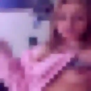 plan cul à Noyal-sur-Vilaine : profil de Karen, 31 ans - inscription gratuite