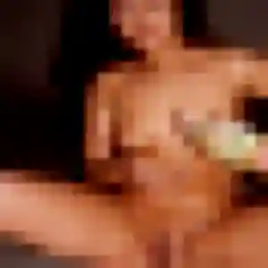 Xena, 38 ans, dispo pour plan cul à Nueil-les-Aubiers